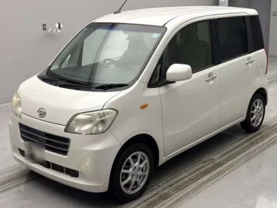 Daihatsu TANTO EXE