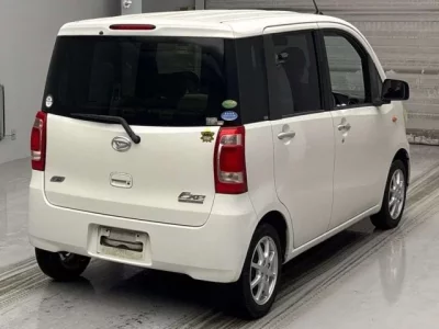 Daihatsu TANTO EXE