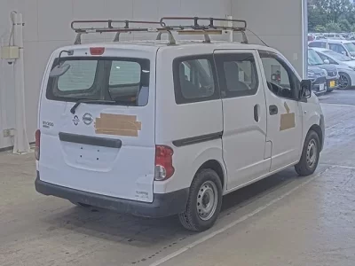 Nissan NV200