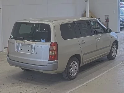 Toyota SUCCEED