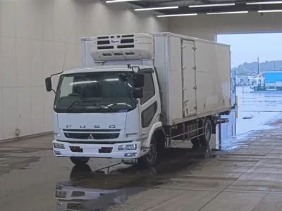 Mitsubishi FUSO FIGHTER