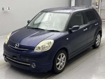 Mazda VERISA