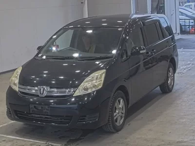 Toyota ISIS