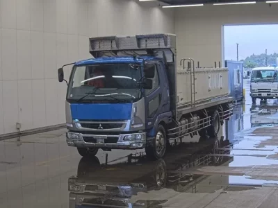 Mitsubishi FUSO FIGHTER