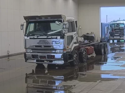 Nissan UD SERIES