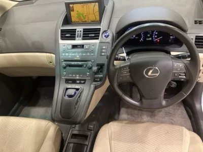 Lexus HS