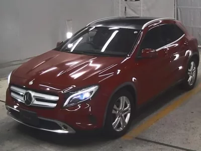 Mercedes-Benz GLA CLASS
