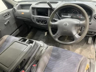 Nissan CARAVAN VAN