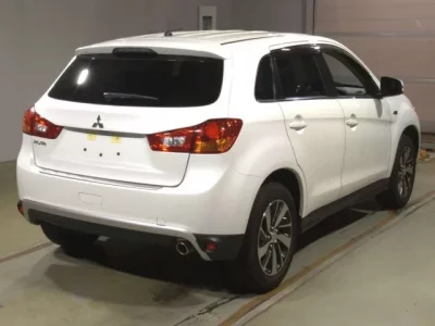 Mitsubishi RVR