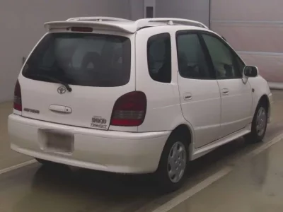 Toyota COROLLA SPACIO