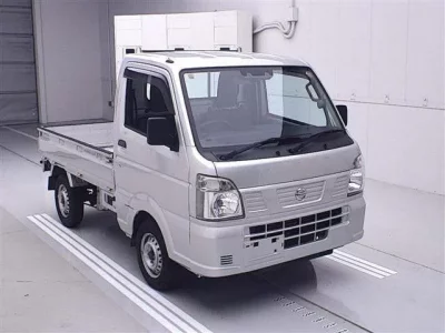 Nissan CLIPPER TRUCK