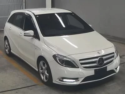 Mercedes-Benz B CLASS