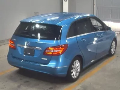 Mercedes-Benz B CLASS