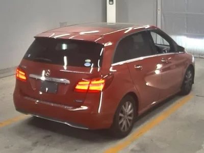 Mercedes-Benz B CLASS