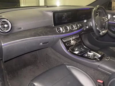 Mercedes-Benz E CLASS WAGON