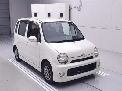 Daihatsu MOVE LATTE