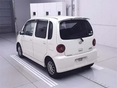 Daihatsu MOVE LATTE