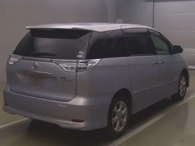 Toyota ESTIMA HYBRID