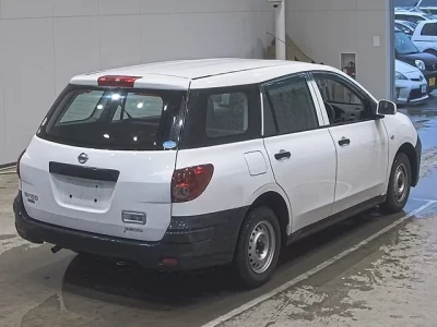 Nissan AD