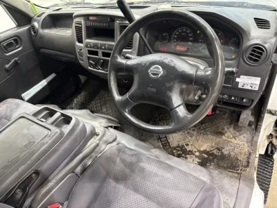 Nissan CARAVAN VAN