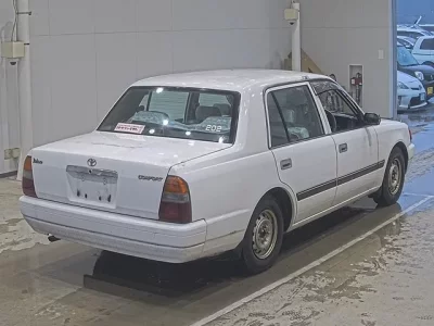 Toyota CROWN COMFORT
