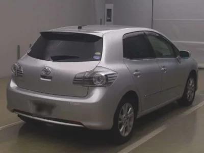 Toyota BLADE
