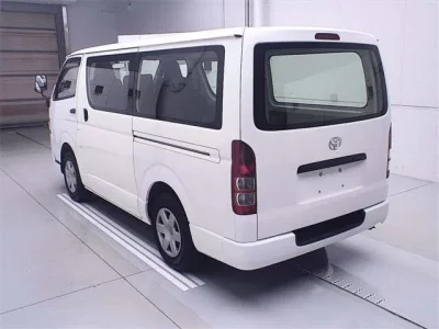 Toyota REGIUS ACE VAN