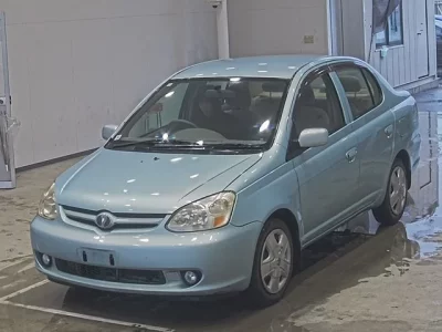 Toyota PLATZ