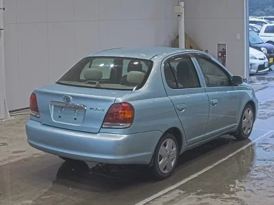 Toyota PLATZ