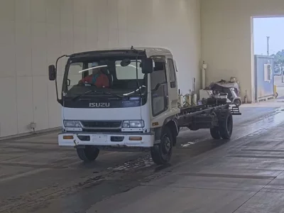 Isuzu FORWARD
