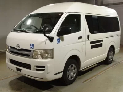 Toyota REGIUS ACE VAN
