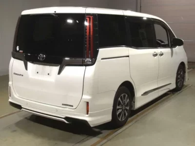 Toyota ESQUIRE