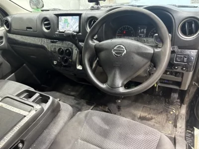 Nissan CARAVAN VAN