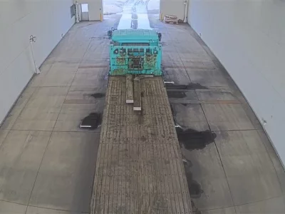 Nissan TRUCK