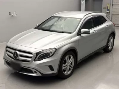 Mercedes-Benz GLA CLASS