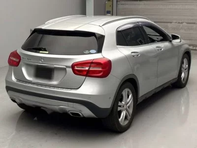 Mercedes-Benz GLA CLASS