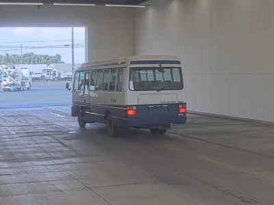 Toyota COASTER