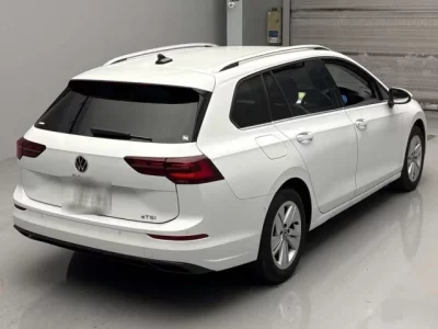 Volkswagen GOLF VARIANT