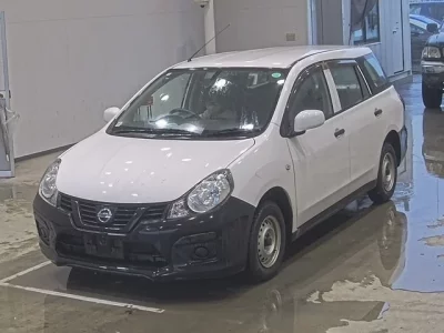 Nissan AD
