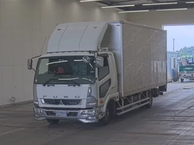 Mitsubishi FUSO FIGHTER