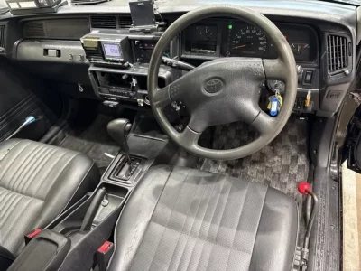 Toyota CROWN COMFORT