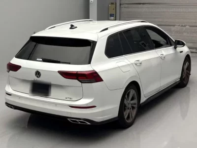 Volkswagen GOLF VARIANT
