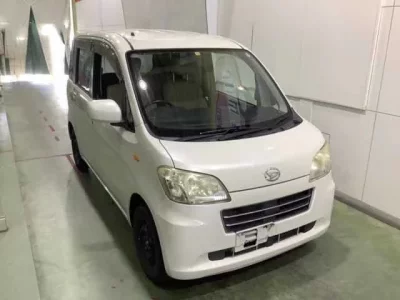 Daihatsu TANTO EXE