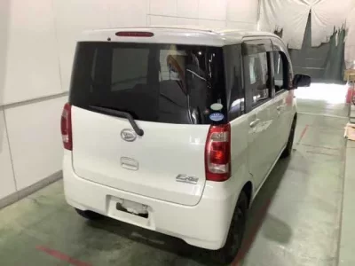 Daihatsu TANTO EXE
