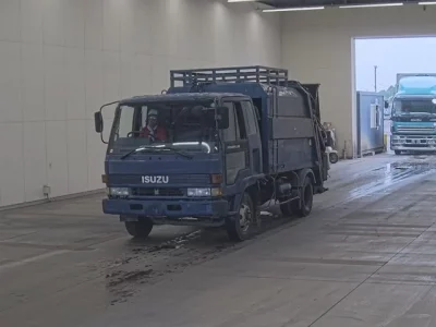 Isuzu FORWARD