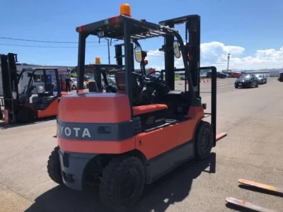Toyota FORKLIFT