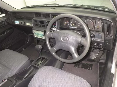 Toyota CROWN COMFORT