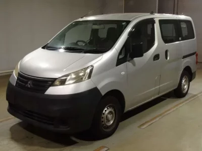 Mitsubishi DELICA