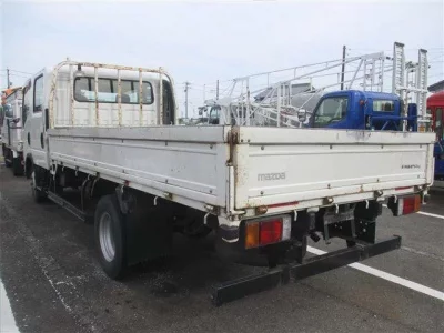 Mazda TITAN