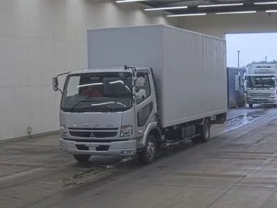Mitsubishi FUSO FIGHTER